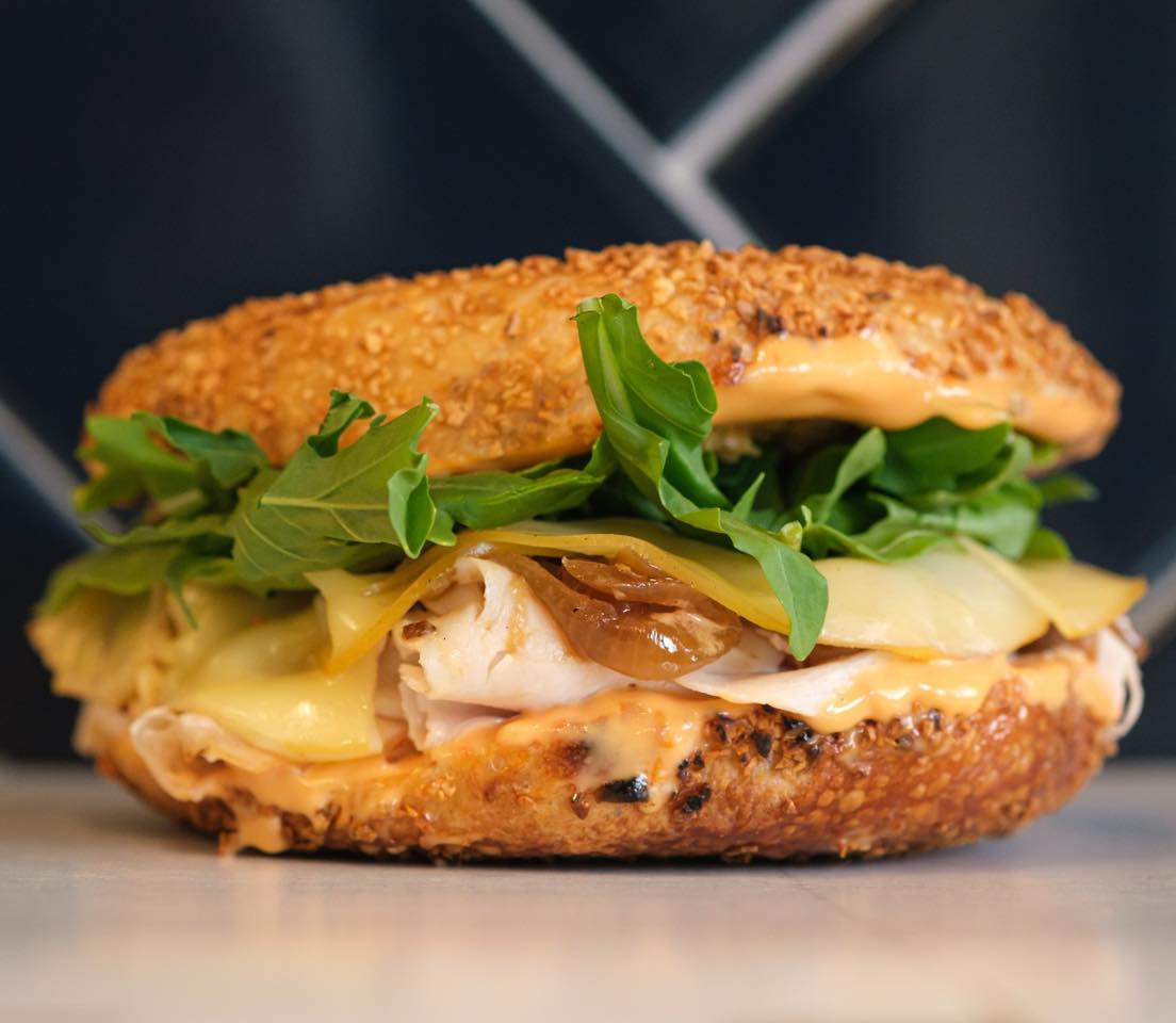 Come make gourmet sandwiches with us. Apply on Indeed today to be considered.https://www.indeed.com/cmp/Pearl's-Bagels-&-Bakery/jobs