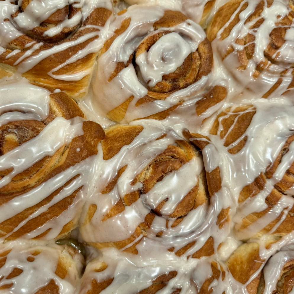 Classic Cinnamon Roll 👌