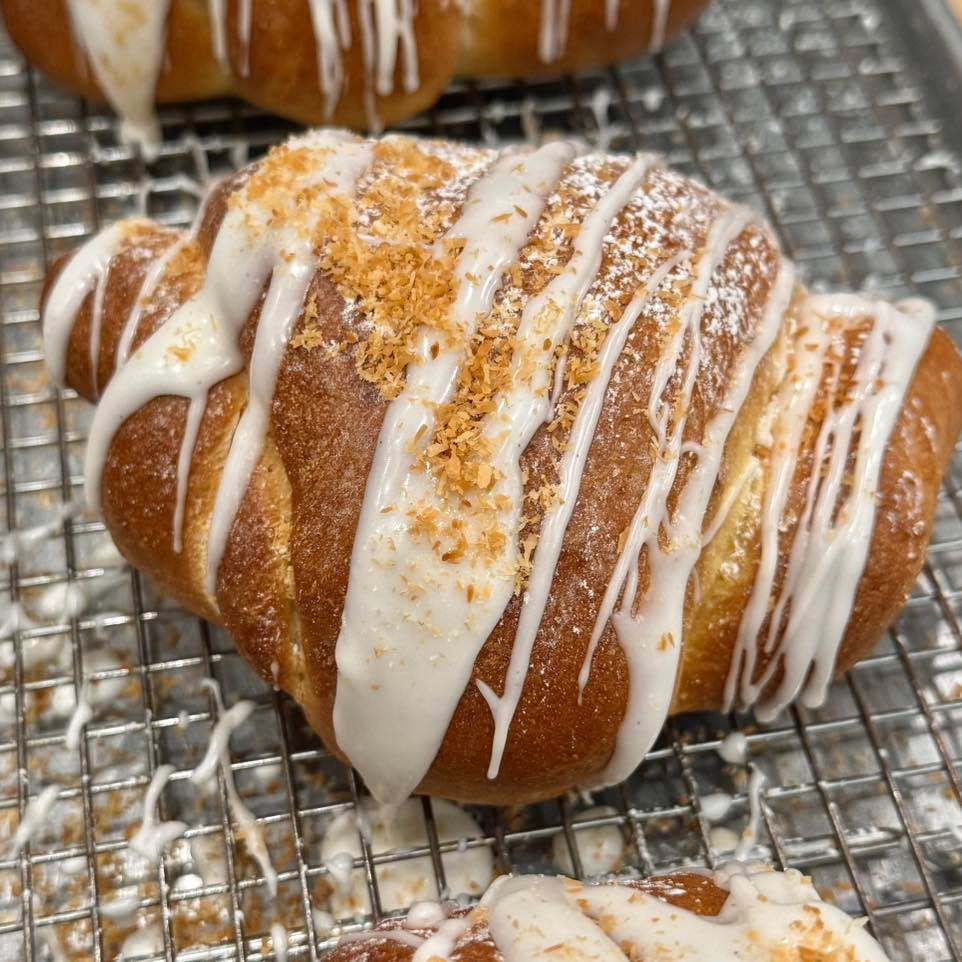 Glazed & Stuffed “Malibu Bay Breeze” Challah Pocket